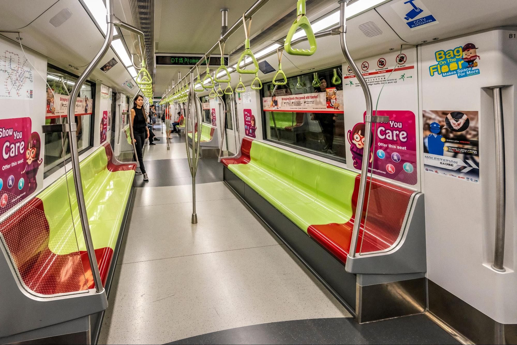 新加坡地铁车厢