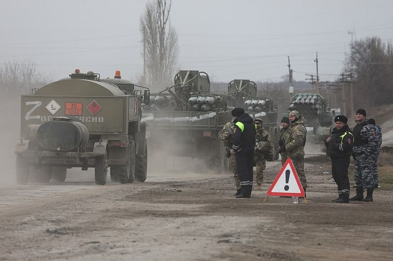 俄罗斯军队开进乌克兰