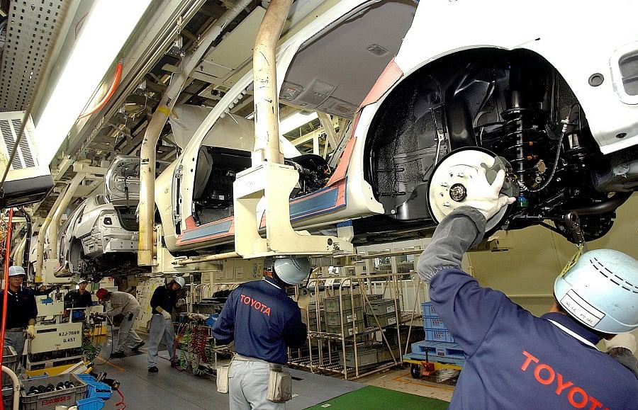 丰田暂停八家日本工厂的生产线