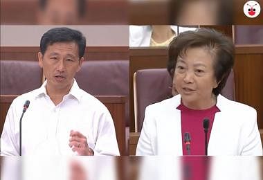 教育部长王乙康（左）和义顺集选区议员李美花。