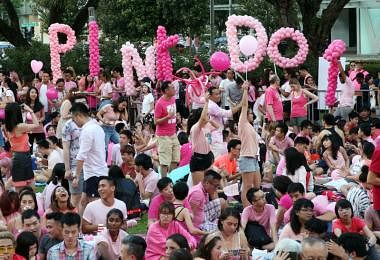 同性恋平权组织主办的“粉红点”（Pink Dot）活动。