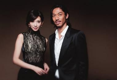 林志玲与日本歌舞团体“放浪兄弟”（EXILE）成员AKIRA结婚