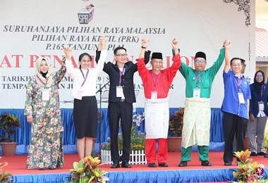 马来西亚柔佛笨珍丹绒比艾国会议席补选出现六角激战局面。