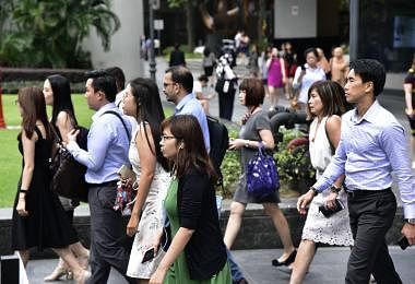 新加坡贫富差距创近20年新低　政府补贴后收入分配更平等