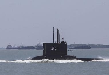 印尼潜艇“陨落”悲剧　让国防经费不足和贪污问题浮出水面