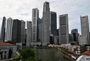 新加坡国会大厦旁的中央商业区