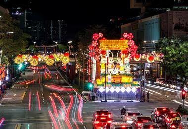 新加坡牛车水兔年灯饰