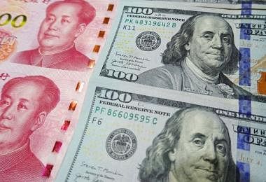 人民币来势汹汹　美元称霸的日子真的即将走到尽头？