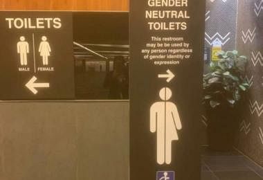本地大学也设有性别中立厕所