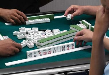 名副其实“靠双手吃饭”　中国女子只要打麻将就可月赚近5700新元！