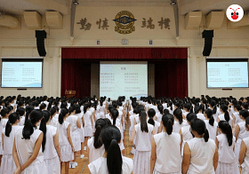 本地名校南洋女子中学中因为“内衣风波”而成为舆论谈论焦点。（南洋女中面簿）