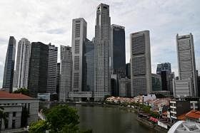 新加坡国会大厦旁的中央商业区